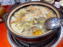 -菌之家·专业纯野生菌火锅·特色炒菌