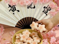 -黄记煌三汁焖锅(新佳丽江汉路店)