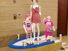 -三岔湖环球融创天堂洲际酒店水乐园