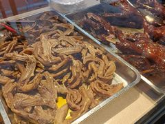 藤椒鸭翅-王浩儿纪六孃甜皮鸭(乐山总店)