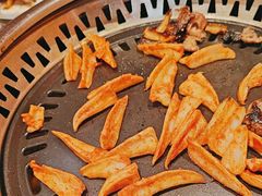 -黑金·寻焰自助百汇·烤肉·火锅(中街店)