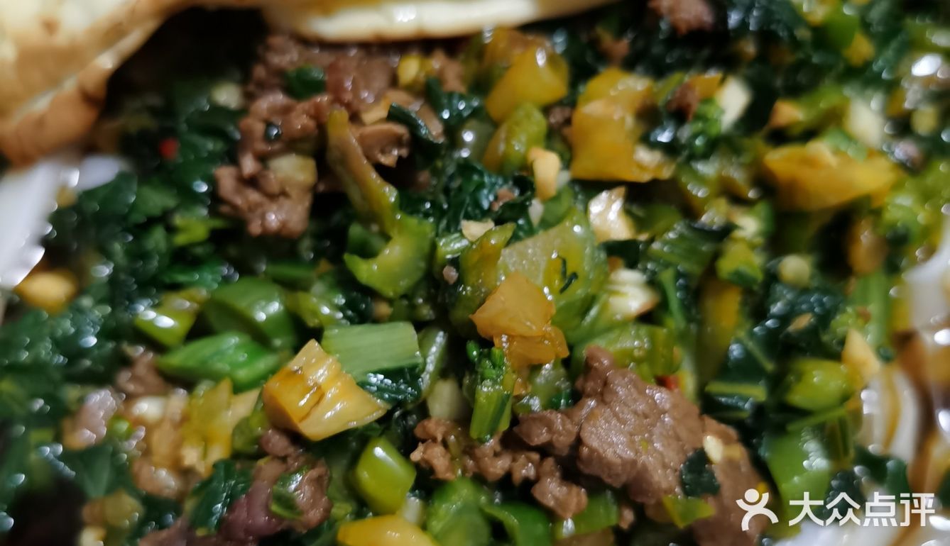 都会选择到米粉店去吃一碗米粉，整个一天也能够元气满满