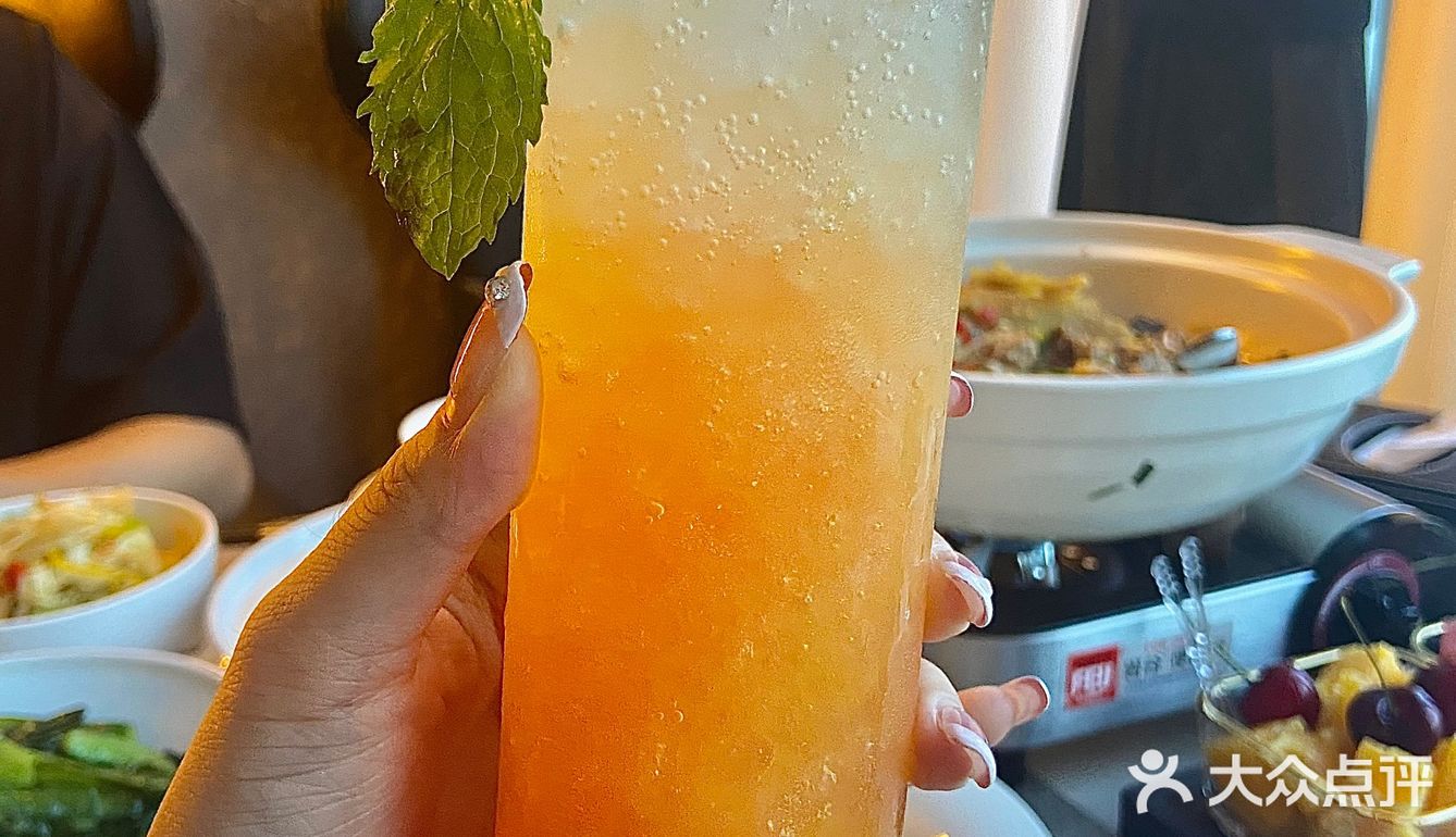 浏阳河婚庆公园这个餐吧太适合约会了吧👩🏼‍❤️‍💋‍👨🏻