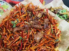 -依呀呀ktv烧烤小串(中山西路店)