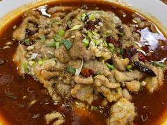 水煮肉片-春水锅贴·传统鲁菜(大明湖店)