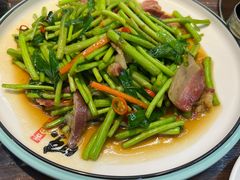 -民间瓦缸煨汤館(嵩山路店)