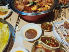 -街角等你.大连海鲜烧烤.经典铁板海鲜串(西安路店)