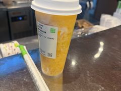 -奈雪的茶(青岛卓悦里INTOWN店)