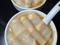 -鲜入唯煮·港式海鲜牛肉火锅(金宝街店)