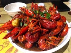 -琥珀老六龙虾(四里河店)