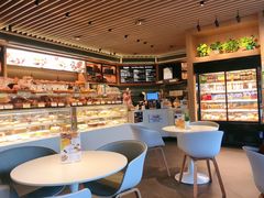 面包甜点陈列柜-德南面包房(尚都店)