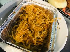 -马路牙子烧烤音乐酒馆(望京店)