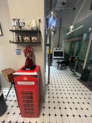 -老男孩男士理容馆·理发·烫染·修面