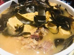 骨汤炖海带豆腐-7号院家宴.烧鸽子(门头沟店)