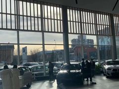 -北京宝诚宝马4S店