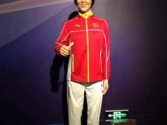 -金石蜡像馆