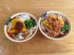 -洪记凉米线(新兴路店)