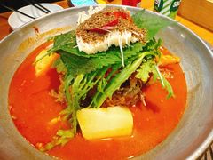 喇喇排骨火锅-喇喇排骨火锅·传统韩式脊骨汤(望京西园总店)