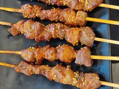 -啊美丽炭火烤肉(滑翔一店)