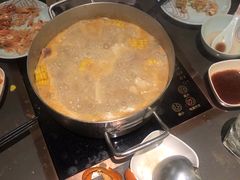 -捞王锅物料理(上海世茂广场店)