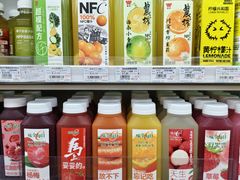 -全家便利店(宜山路站店)