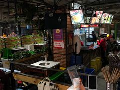 -钢管厂歆瑞源油卤串串香(春熙路太古里店)