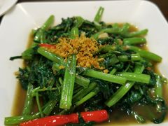 -两兄弟Song Pee Nong(2号店)