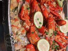 -里岛烤鱼(东港凯虹广场店)