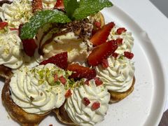 -娜娜家•Nana’s restaurant (爱琴海店)