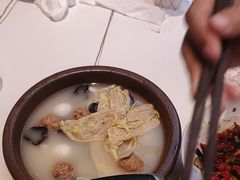 -阿瓦山寨·湘菜现炒·剁椒鱼头王(咸阳总店)