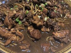 -老码头黑皮肘子锅包肉(赣水路店)