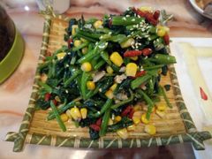 -苏莱特色牛骨滩羊手抓馆(长城东街总店)