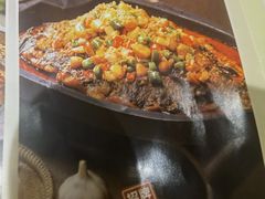 -江边城外烤全鱼(龙德广场店)