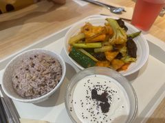 -轻蔬不用等·素食(江苏路店)