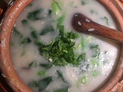 -粤港湾砂锅粥·宵夜(宝龙店)