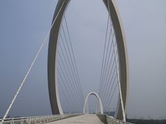 -南京眼步行桥
