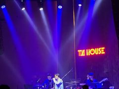 -TZ House音乐现场(来福士中心店)