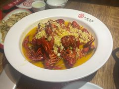 -叶派龙虾•招牌香辣蟹·海鲜(中海国际店)