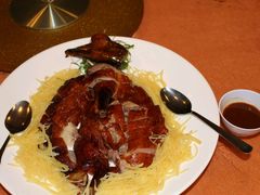 五香黑中鹅-伍月花酒楼