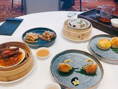 酥皮叉烧包-白天鹅宾馆-宏图府餐厅