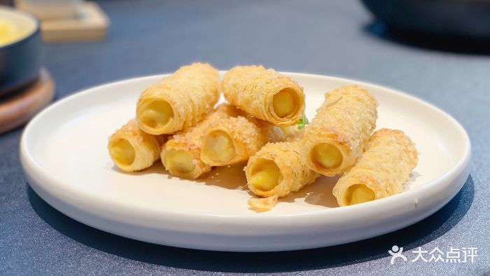 鲁班张葱烧海参(绿地新都会店)酥皮榴莲卷图片