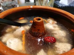 汽锅鸡-滇越乘象云南餐厅(豆各庄店)