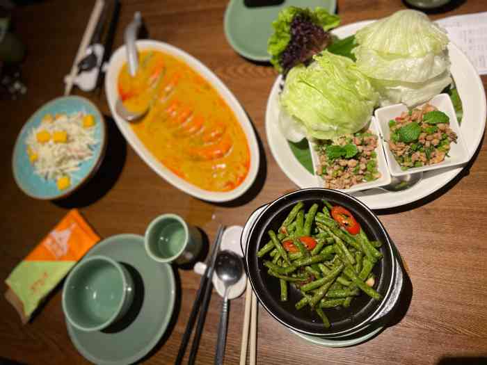 世纪蕉叶(马园路店)-"从舟山开车到宁波的时候,已经是晚上9点了.