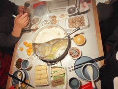 -左庭右院鲜牛肉火锅(环球港店)