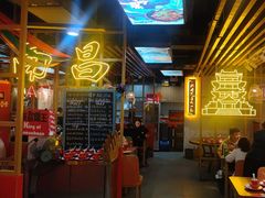 -老闵田螺馆·南昌市井菜·特色小吃(总店)