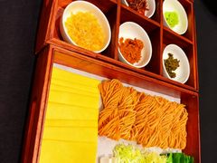 -鲁采LU STYLE(新天地店)