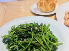 -荷花亭·湖北融合菜(十堰武商MALL店)