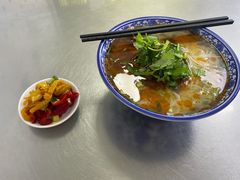 -日欣特色米粉(东宝店)