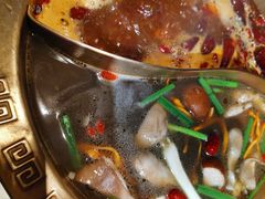 -麻辣英雄重庆火锅(二城广场店)