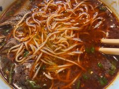 -伊麦佳兰州牛肉面清真美食店